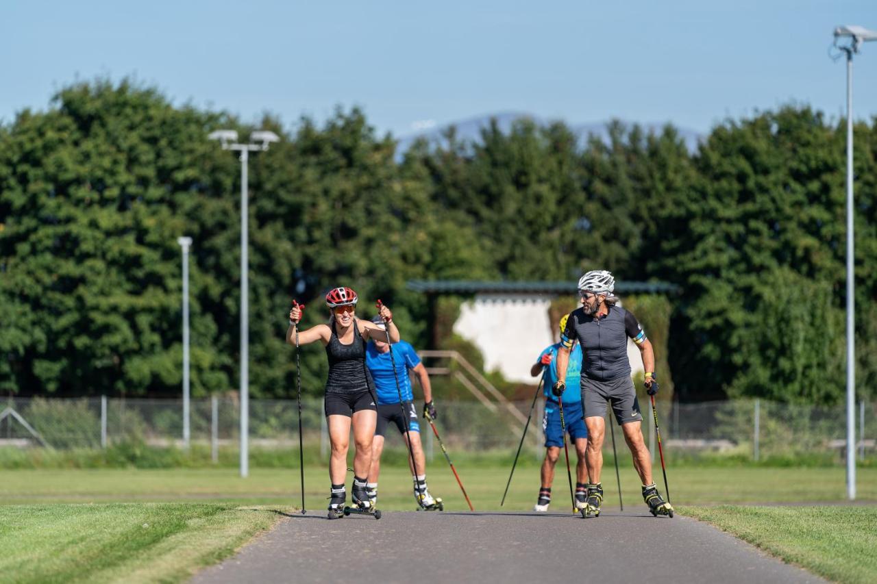 Camping Sportzentrum Zeltweg - A Silent Alternative エクステリア 写真